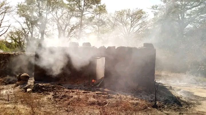 Djufunco - Norte : 12 casas consumidas pelo fogo