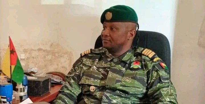 Julgamento de Victor Tchongo retomado sem jornalistas