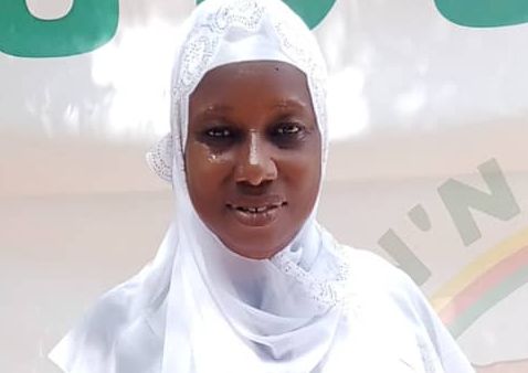 Religião: Ativista denuncia interferência política