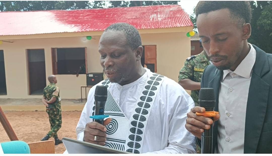 Missão de paz da CEDEAO reabilita Pavilhão escolar de Jorge Ampa