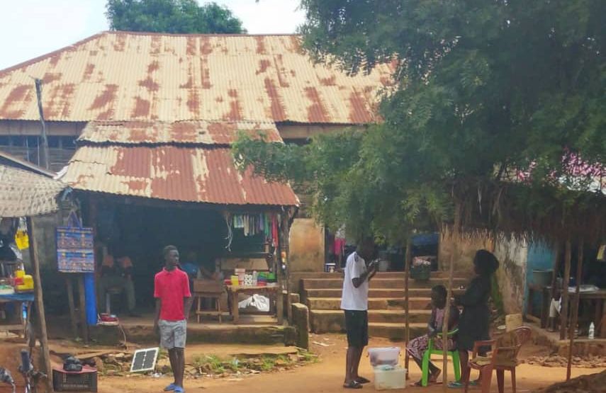 Empada: Vendedoras queixam-se do estado de degradação do mercado