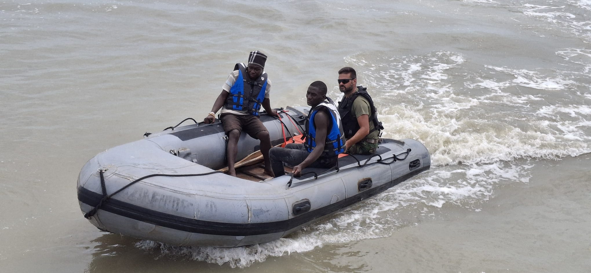Marinha Portuguesa em parceria com ONGD Afectos com Letras melhora acesso à saúde na Guiné-Bissau