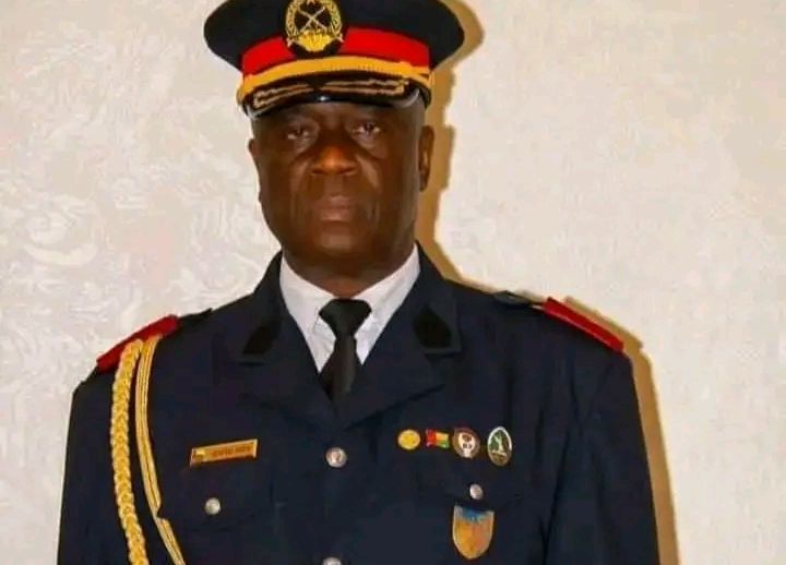 Sociedade civil rejeita Alto Comando Militar