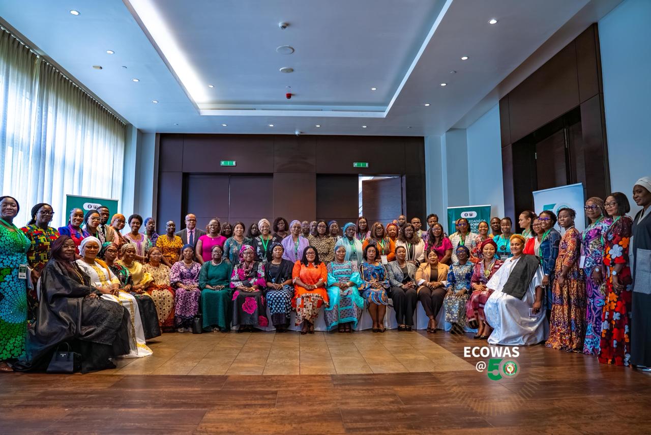 Acra encerra consulta regional com apelo por maior participação política de mulheres e jovens